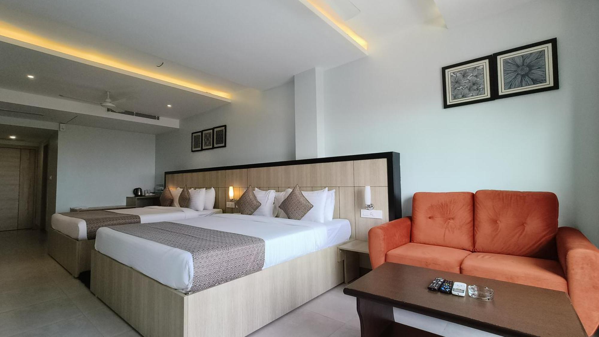 Vbrance - Luxury Boutique & Food Court 4*